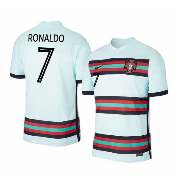 cristiano ronaldo white jersey